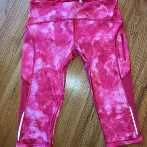 Lululemon Capri Pink Tye-Dye Leggings